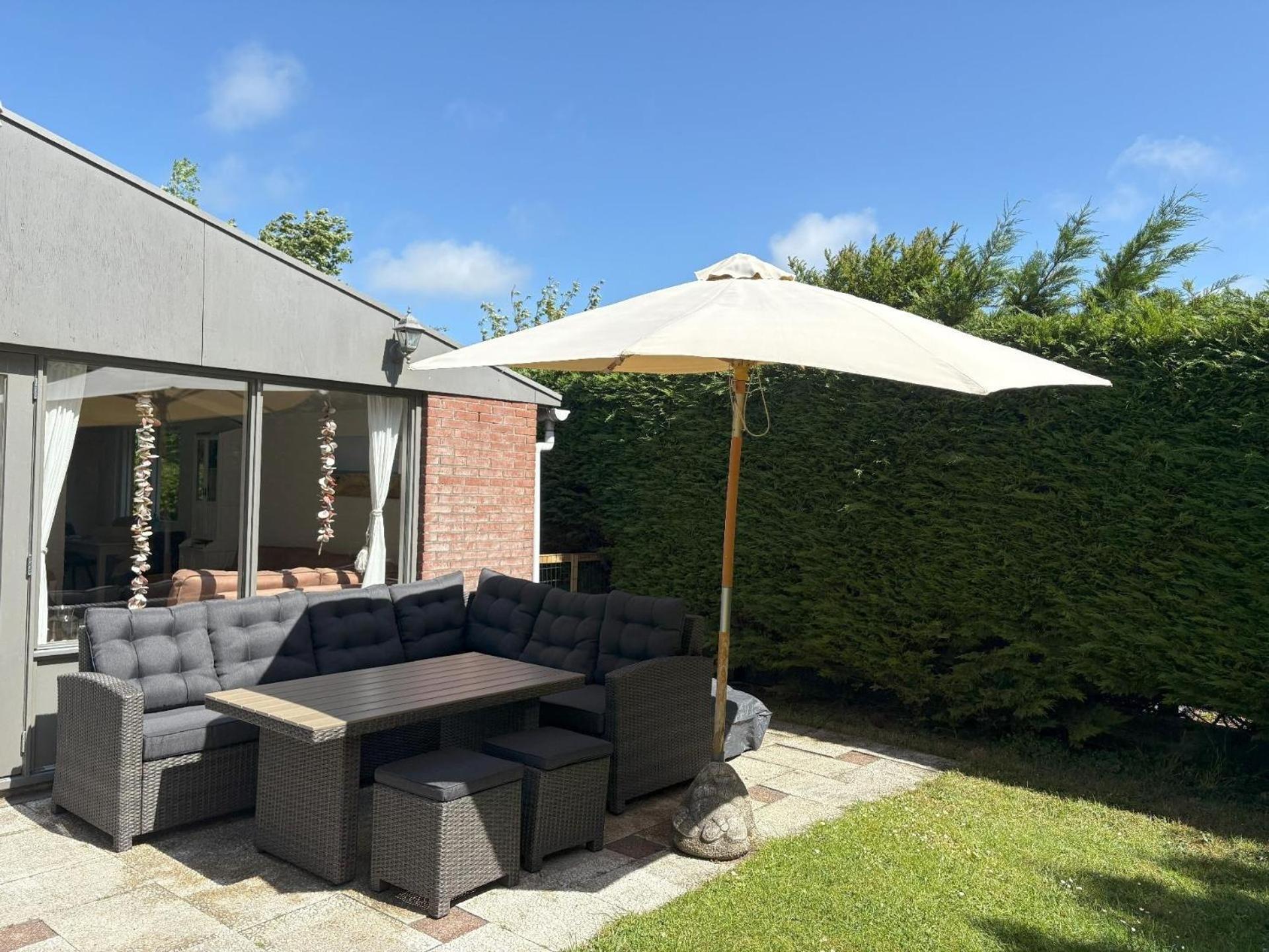 Gemuetliches, Helles Ferienhaus Mit Privatem Garten In Gepflegtem Ferienpark Warmenhuizen Εξωτερικό φωτογραφία